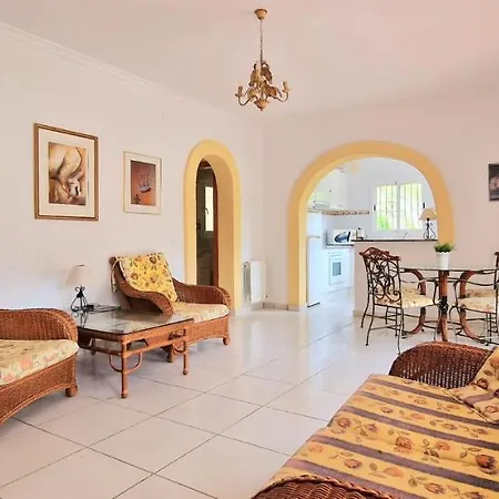 Casa Elisabeth In Benissa Costa Daire *